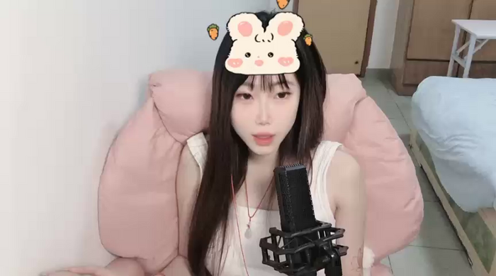 v-vivian