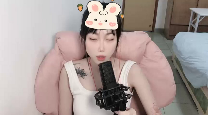 v-vivian