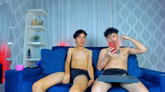 Theskinnyboys