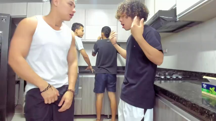 badguyss_bisex