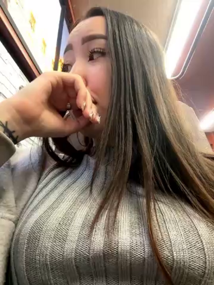 Asian_Asami