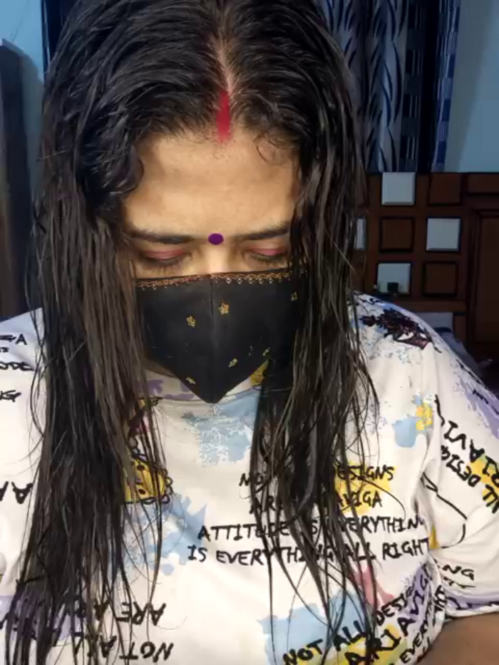 Indian_hotmilfs