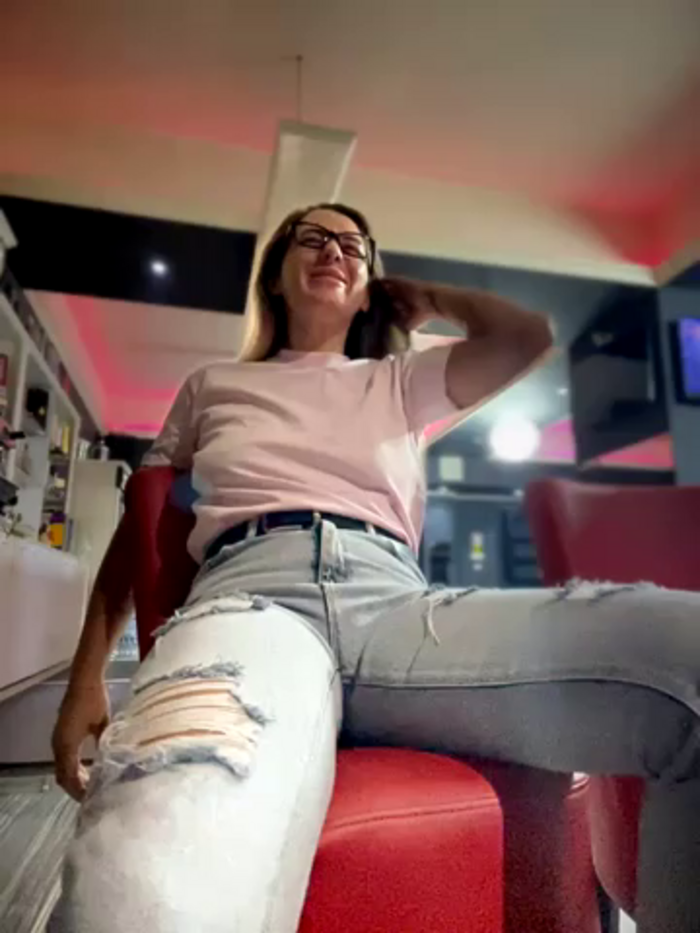 HotXMom