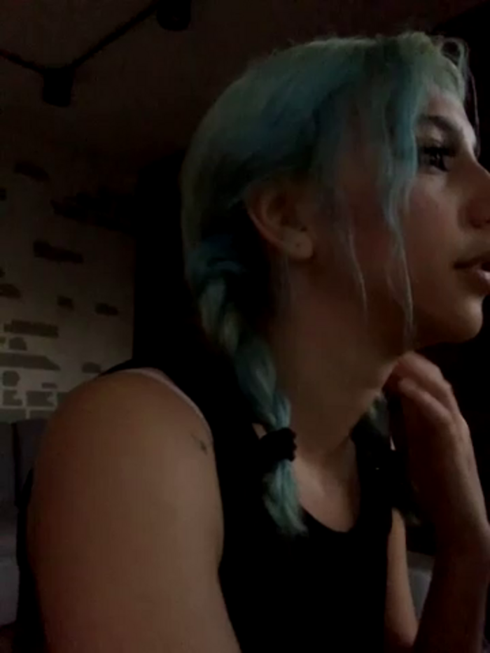 MIA_CUUTE-