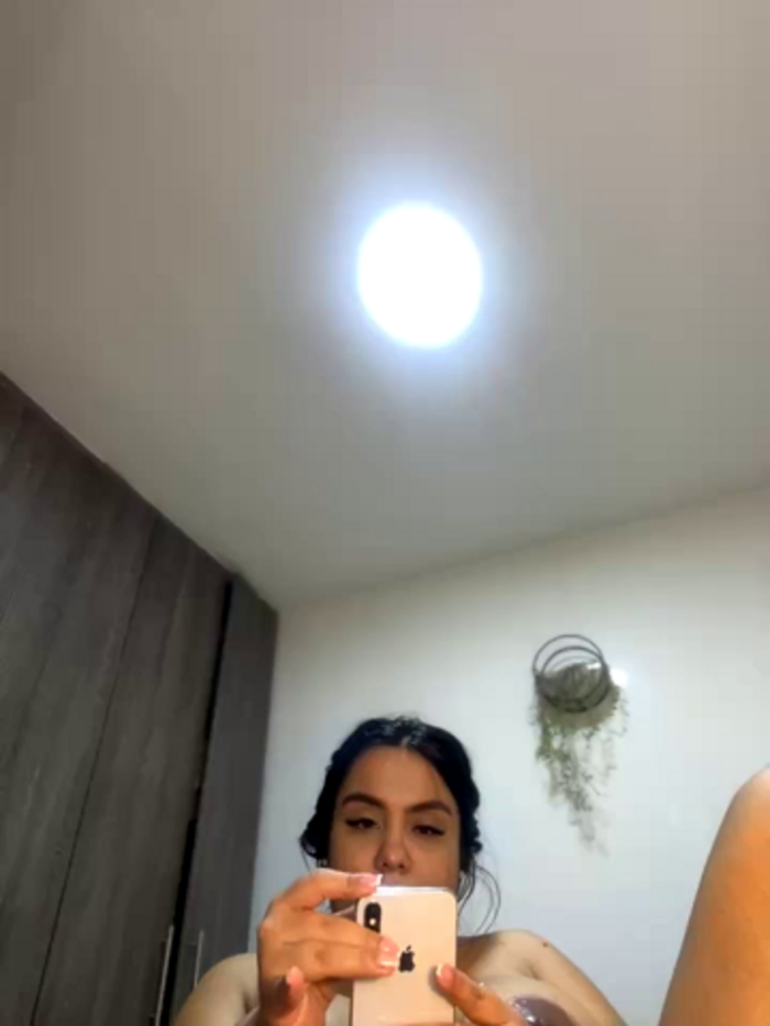 valeria2019hot
