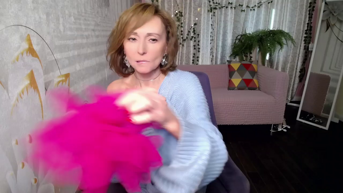 HornyMilf_777