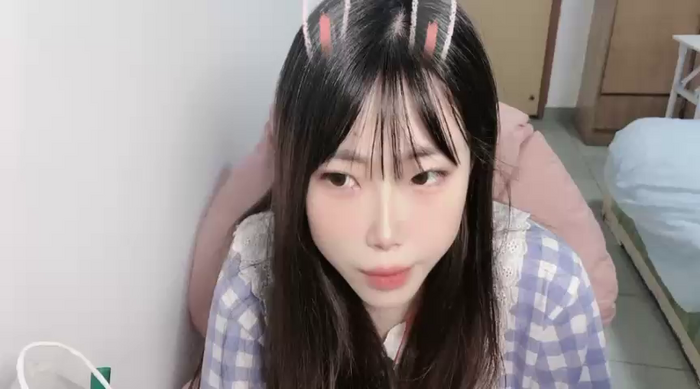 v-vivian