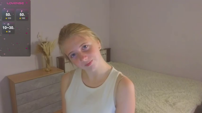 Cute_Adelin