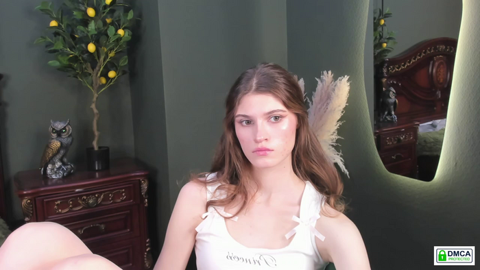 Hello_Vivienne