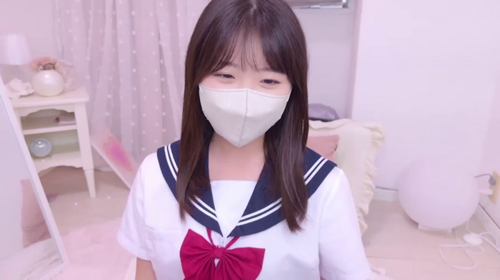MOMOnya