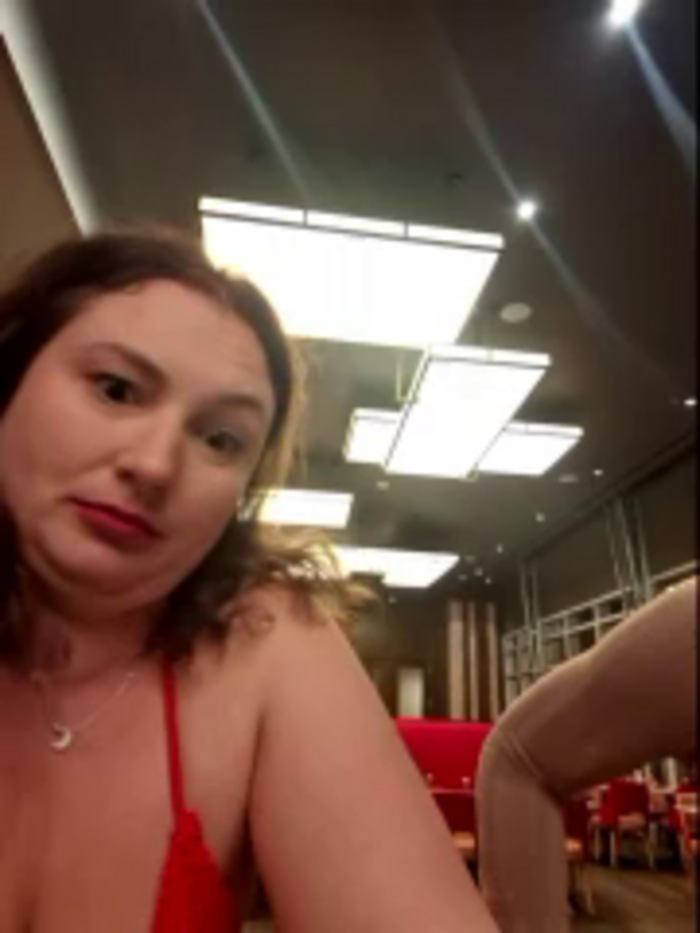 MilfyMrsRobinson