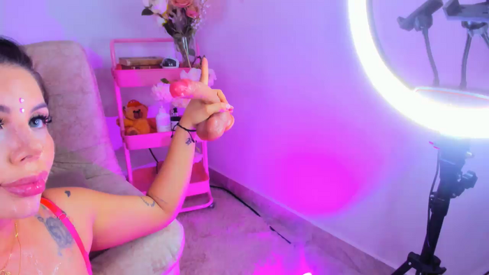 Natasha_hartaman
