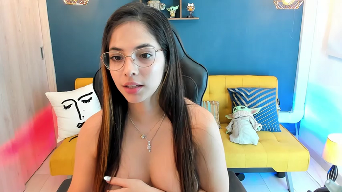 Zoe_Bae