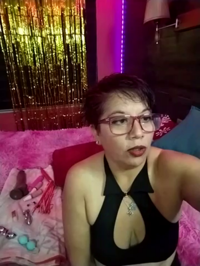 TRISH_MILF
