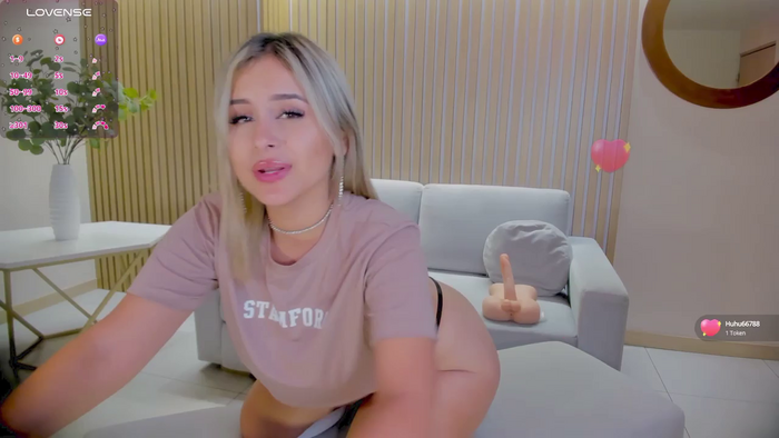 AnnaBrooks1