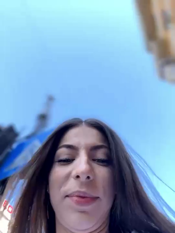 MiaEthan