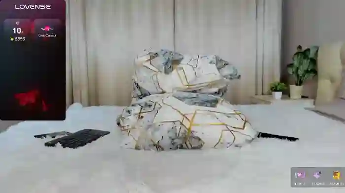 2024/09/09/stripchat-molliblum-15-28-14