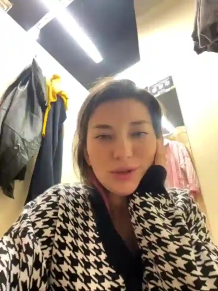 2024/09/09/stripchat-mooonreal-09-07-21
