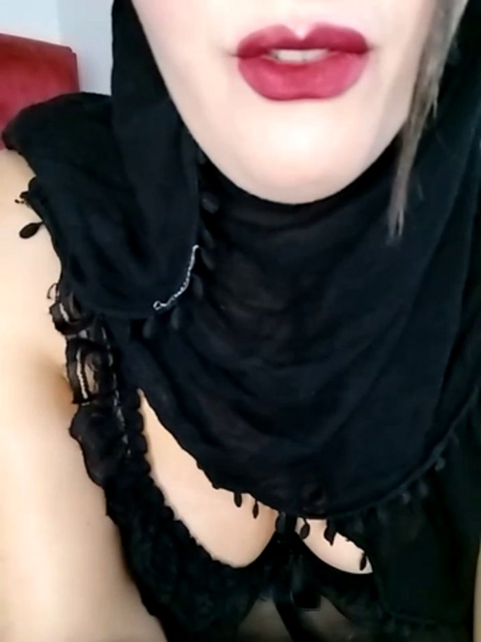 Rawya-34