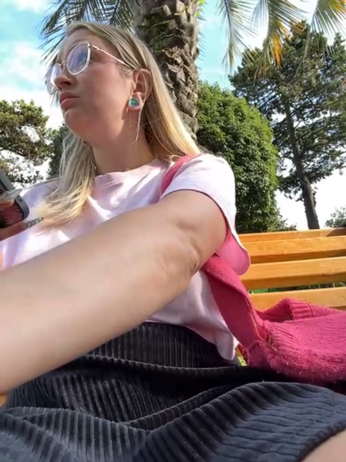 Teya_moon_