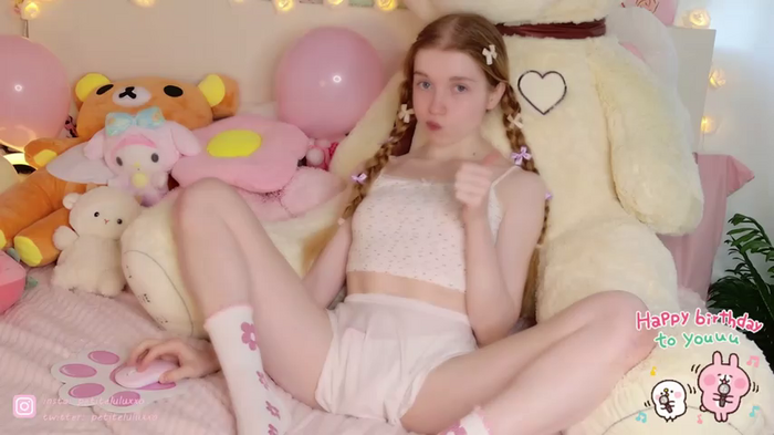 petiteluluxx