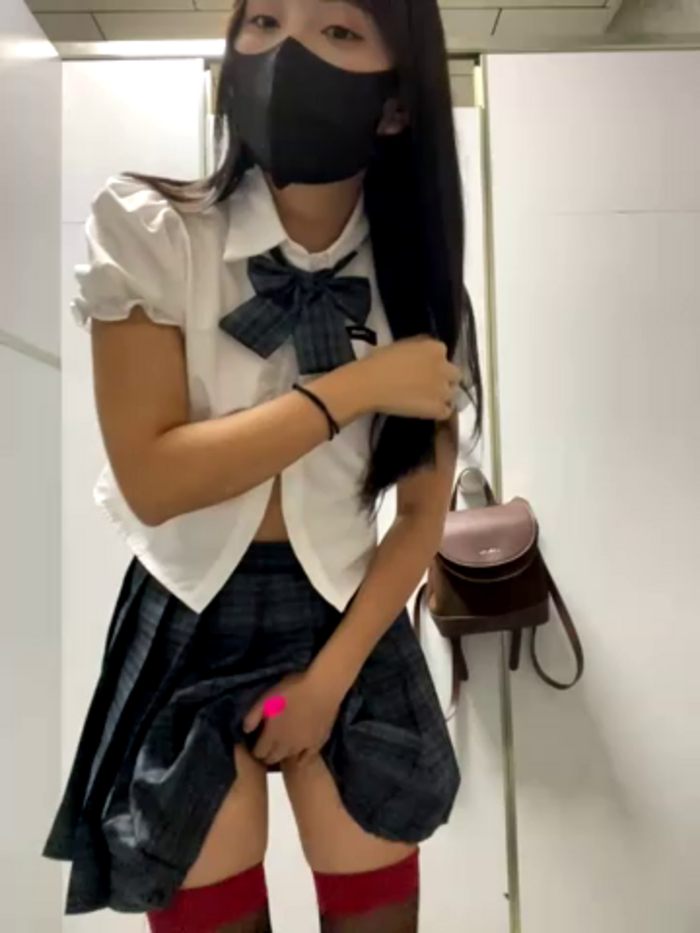Asia-Lynn
