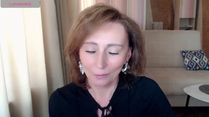 HornyMilf_777