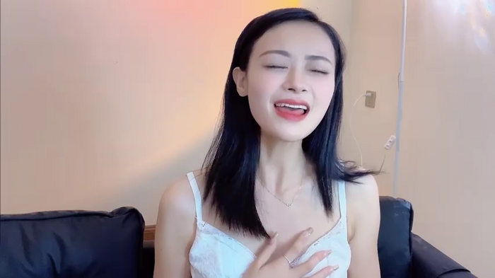 Mila825