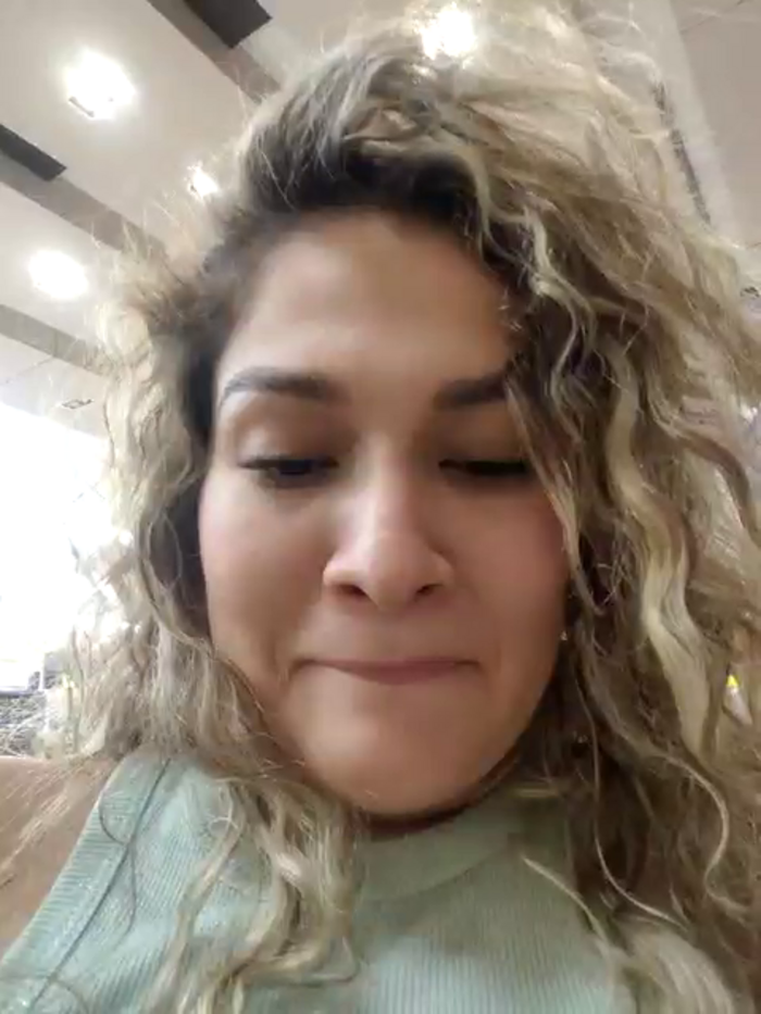 Sara_smiiith211