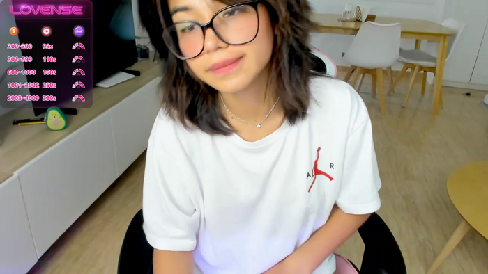 Adriennesexxx