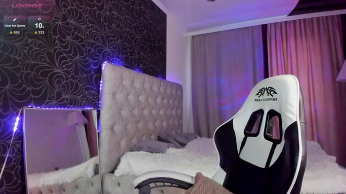 RuntyStrip