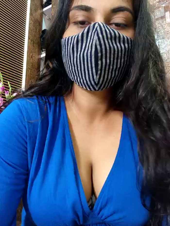 HaaniKaur
