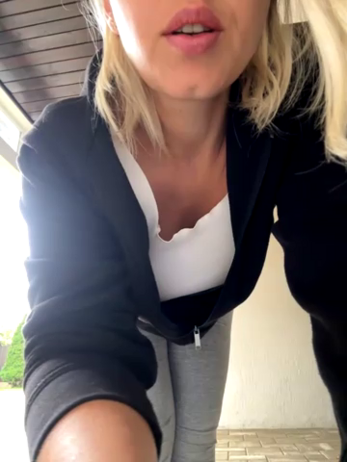 ladywithbigass