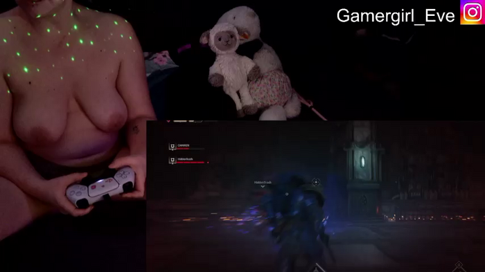 GamerGirl_Eve