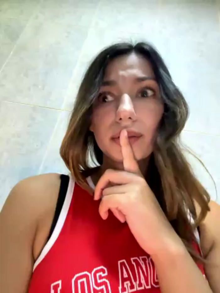 _MiaQueen_