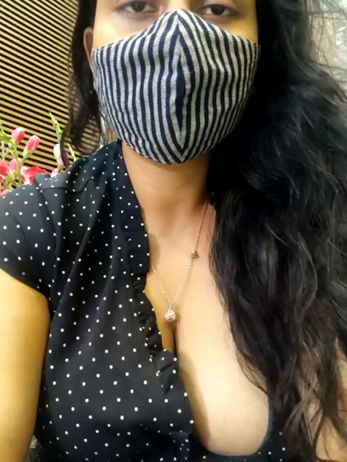 HaaniKaur