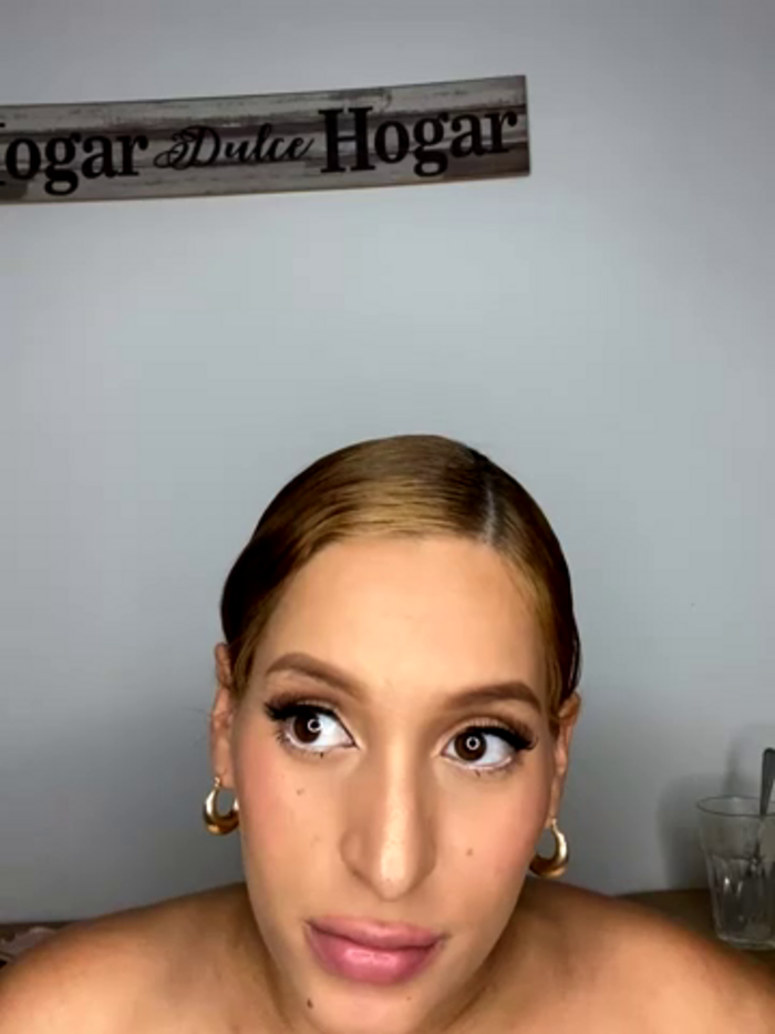 Agnescruzz