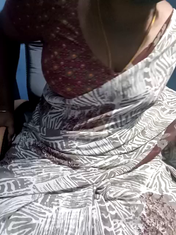 Tamil-hotwife