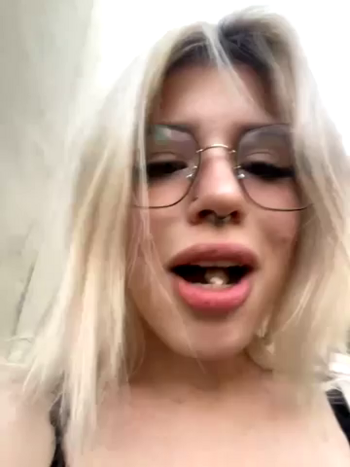 YeahMolly