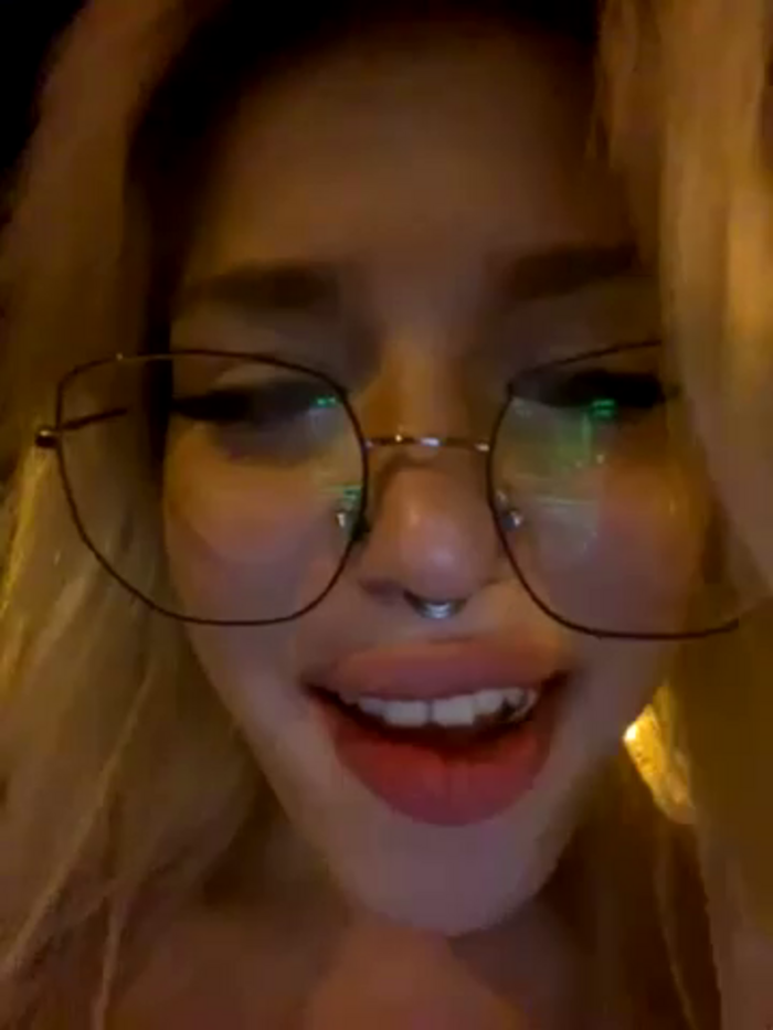 YeahMolly