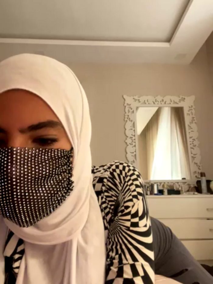 Hijabi_HotGirls