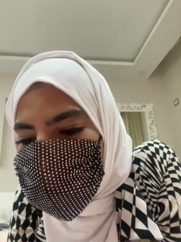Hijabi_HotGirls