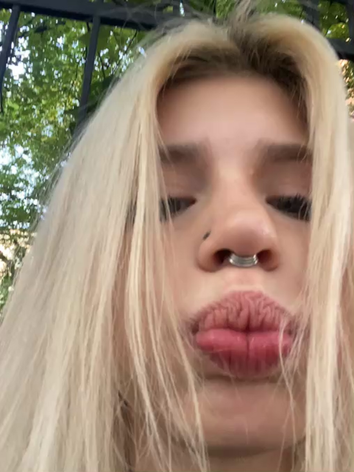 YeahMolly