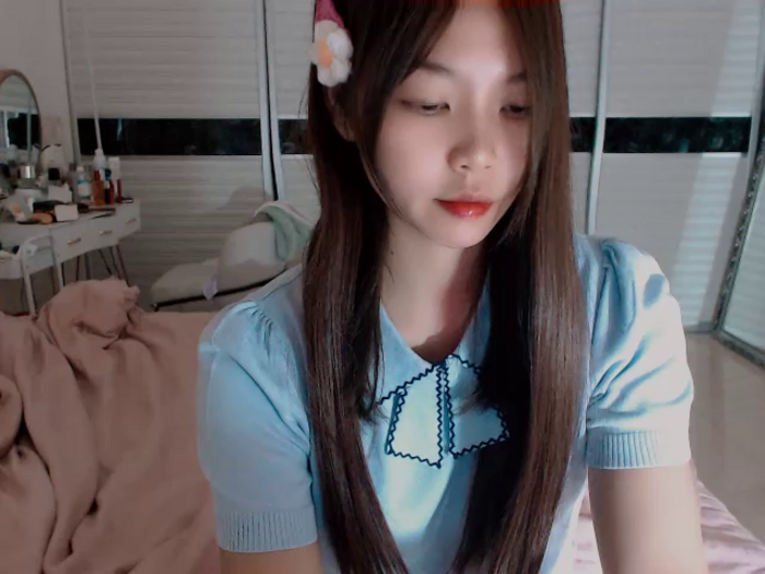 -Lucky_Girl