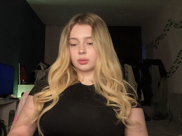 LovelyRachel__
