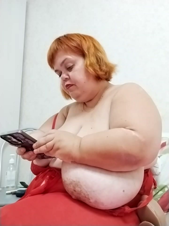 MIDGET-TITS