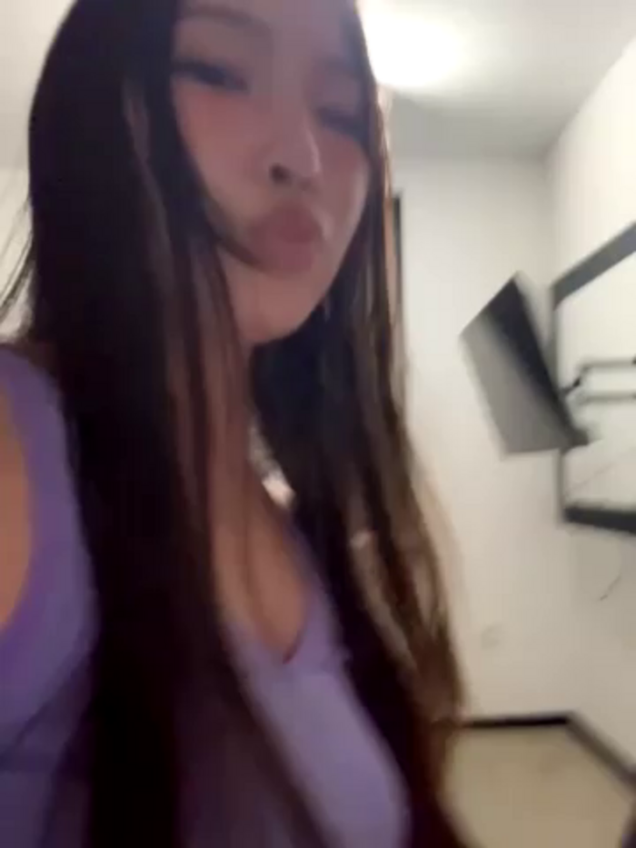 MikaAoki