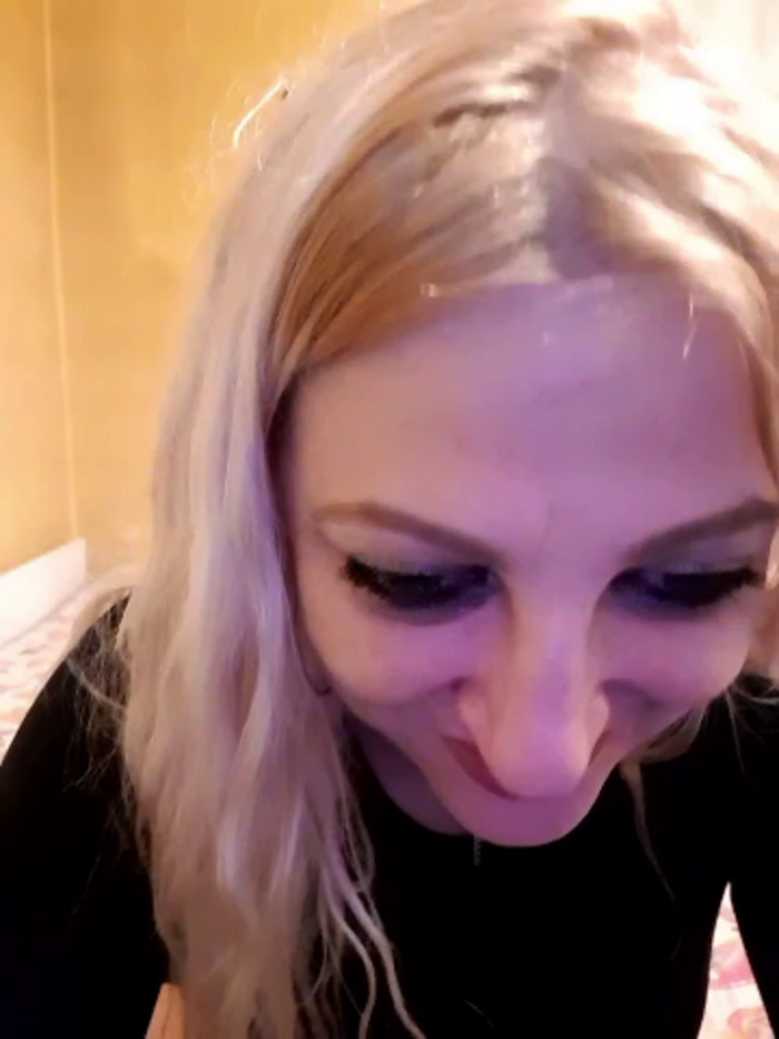 Nadia_kitty35
