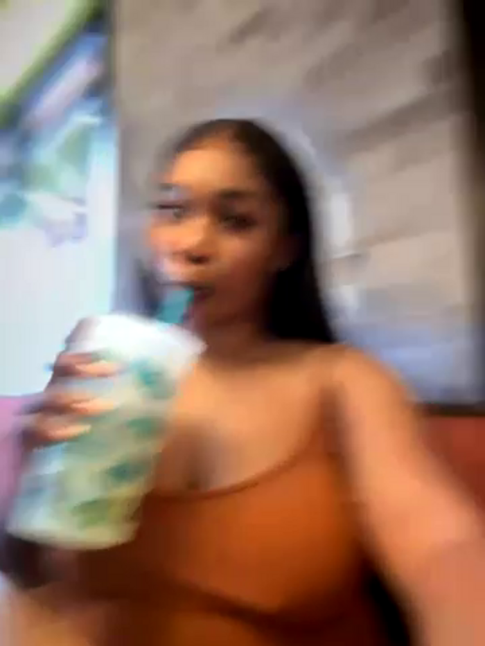 __Nessa__
