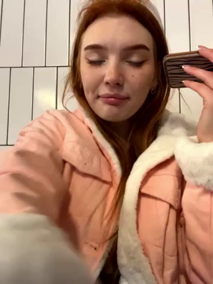 AmmyHot